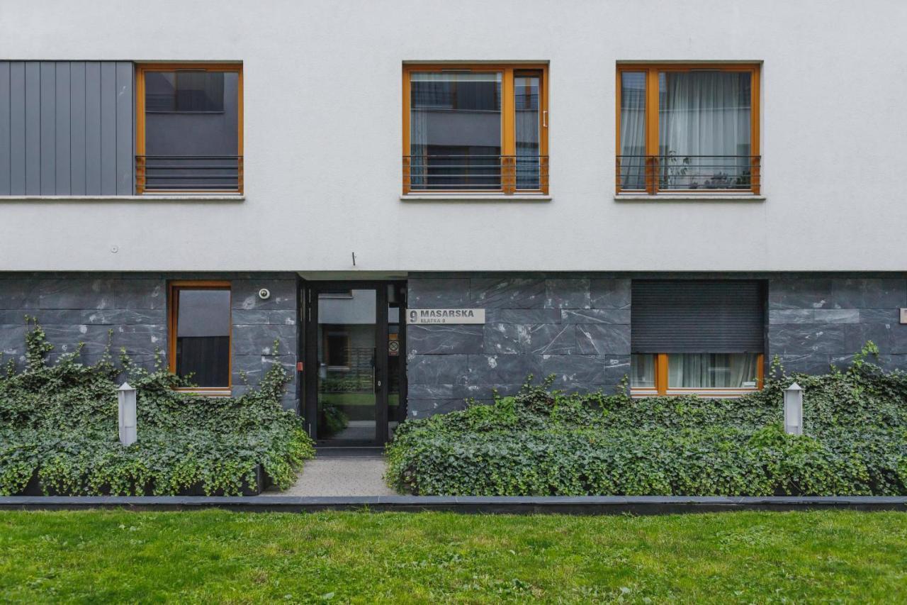 Apartments Krakow Masarska Free Parking By Noclegi Renters ภายนอก รูปภาพ