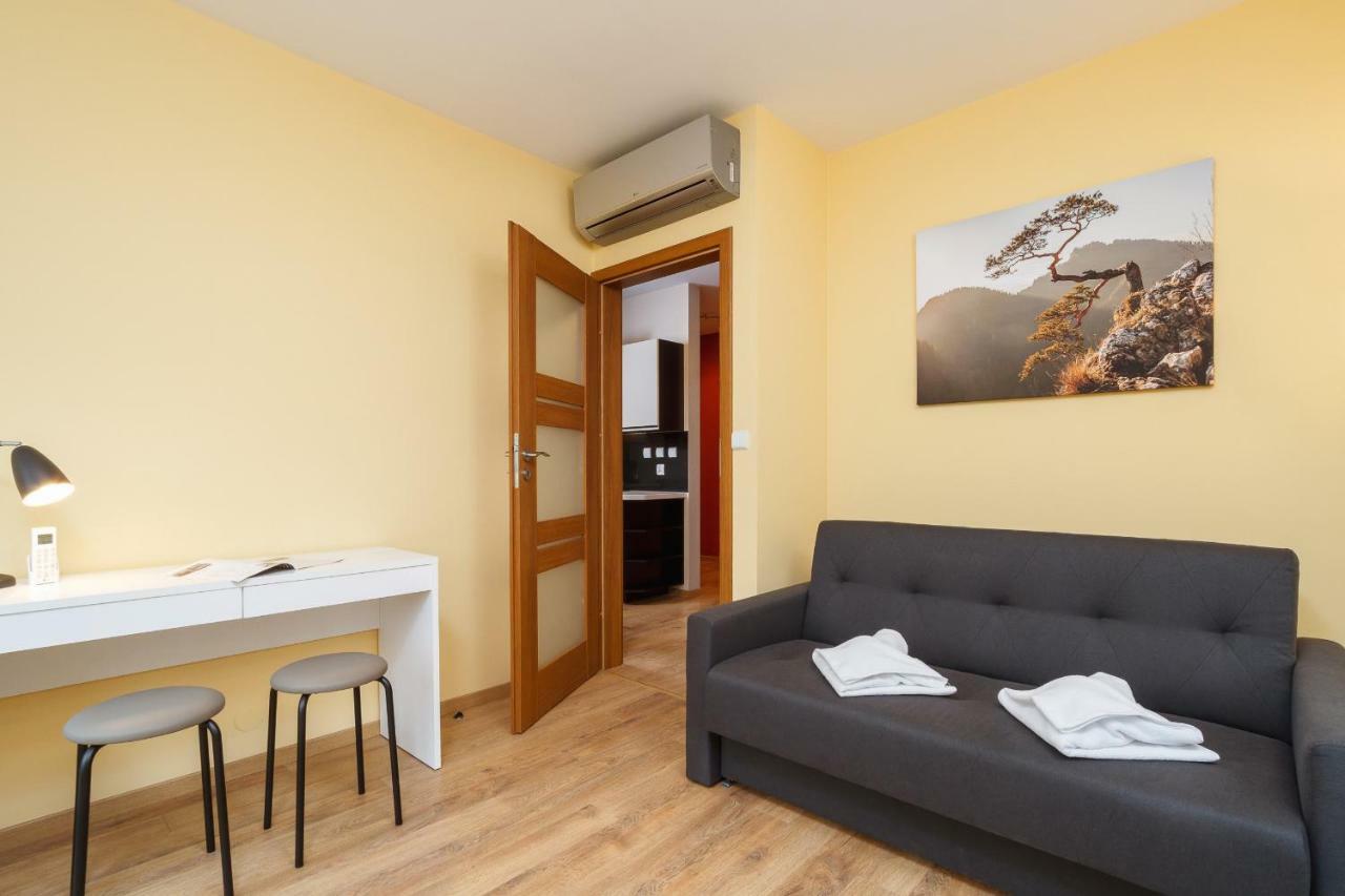Apartments Krakow Masarska Free Parking By Noclegi Renters ภายนอก รูปภาพ