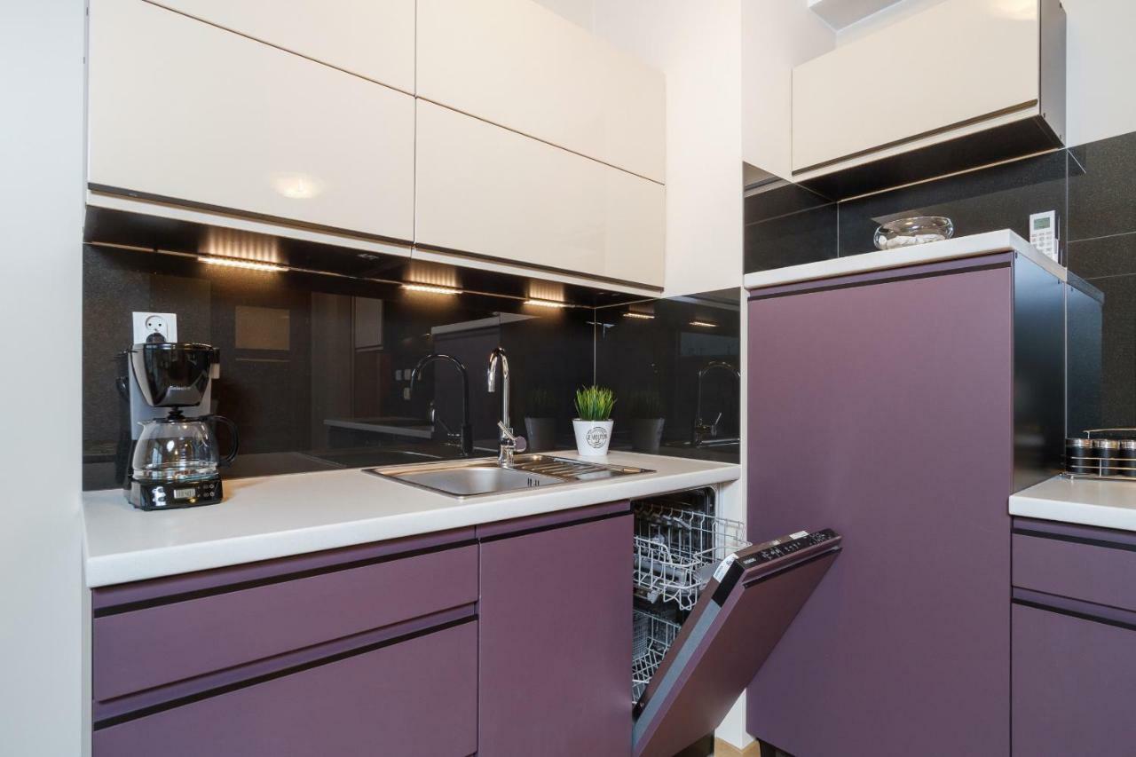 Apartments Krakow Masarska Free Parking By Noclegi Renters ภายนอก รูปภาพ