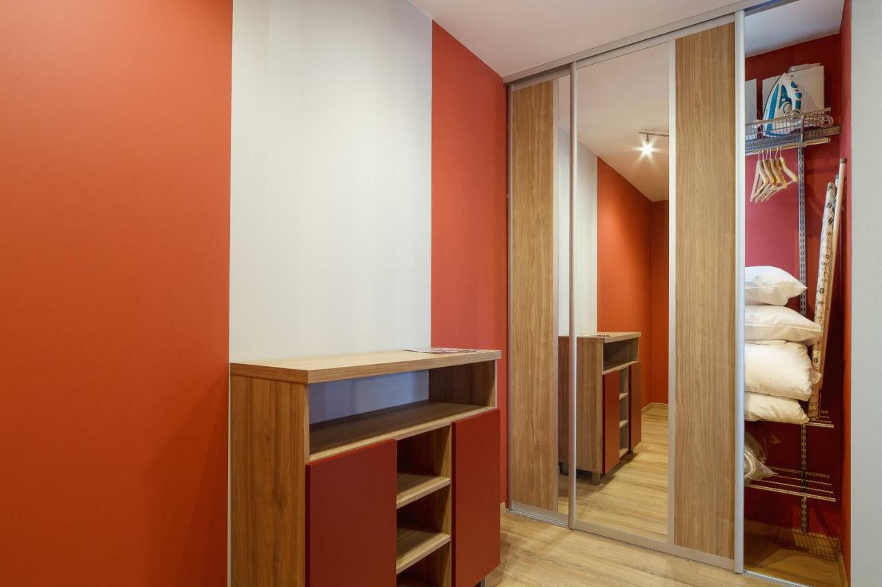 Apartments Krakow Masarska Free Parking By Noclegi Renters ภายนอก รูปภาพ